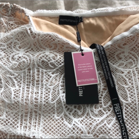 White Lace Bardot Fishtail Maxi Dress - Picture 4 of 4